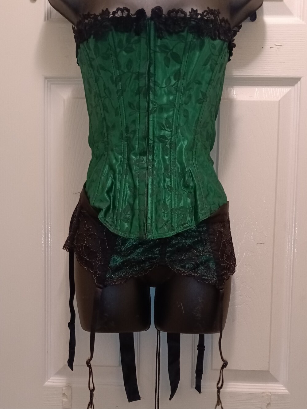 Empire Emerald Green Lace-Trim Corset Top Victorias Secret Garter NWT Set